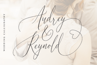 Audrey Reynold: A Romantic Handwritten Font for Digital Projects